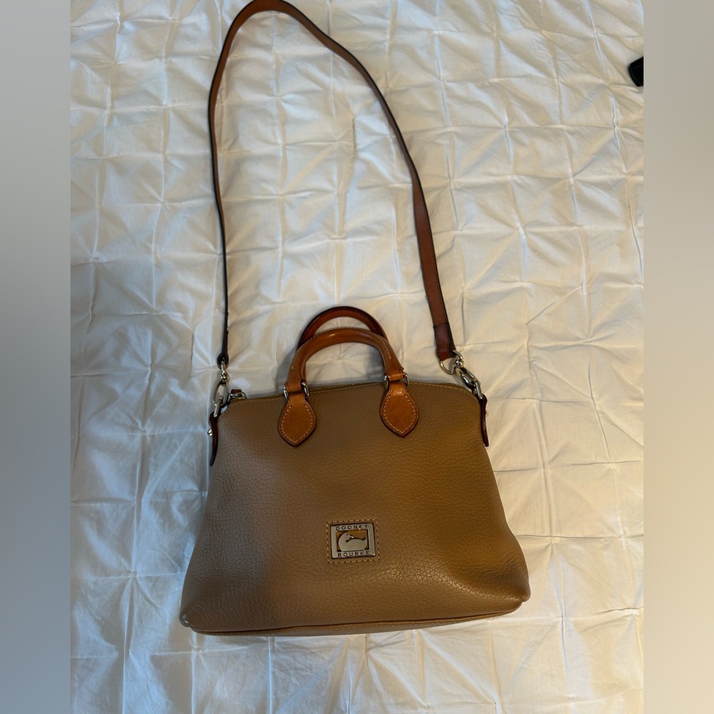 Dooney & Bourke Pebble Grain Small Zip Satchel Tan Leather w/ Strap - Picture 2 of 14